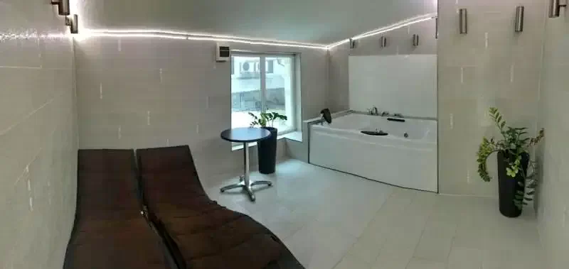 Mișcolț Cazare | Pensiune turistică (K0551-1) Imaginea poate fi supusă drepturilor de autor. Se recomandă contactarea titularului drepturilor.