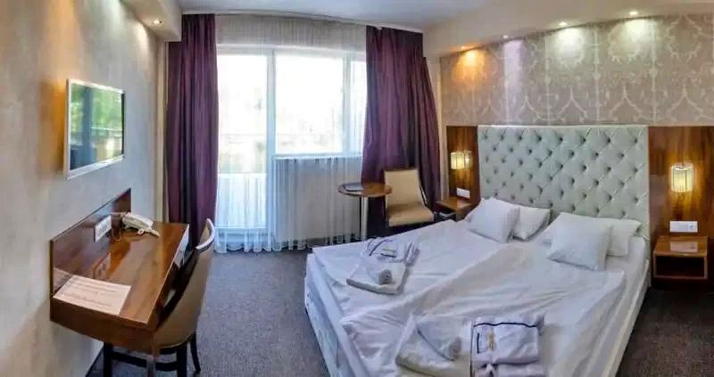 Mișcolț Cazare | Hotel*** (K0551-19) Imaginea poate fi supusă drepturilor de autor. Se recomandă contactarea titularului drepturilor.