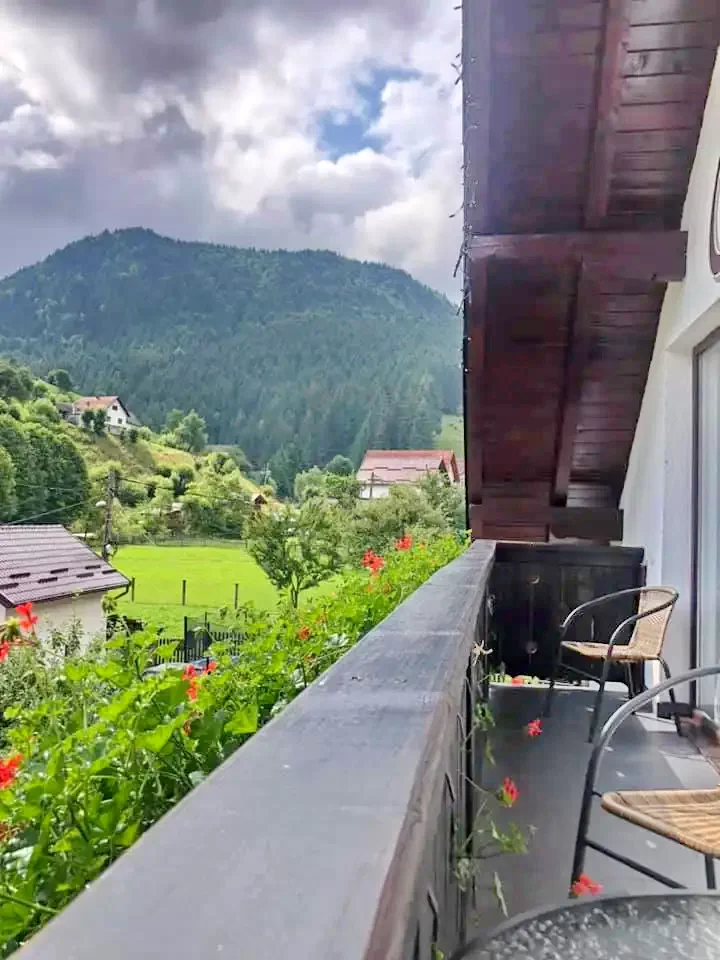 Felsőmoécs Szállás | Motel (K1376-10) A kép szerzői jogvédelem alatt állhat. Javasolt a kapcsolatfelvétel a jog tulajdonossal.