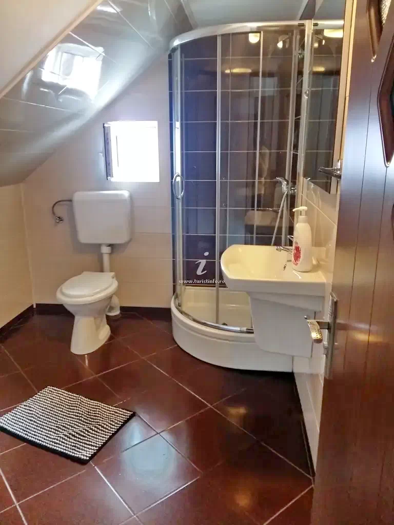 Felsőmoécs Szállás | Motel (K1376-17) A kép szerzői jogvédelem alatt állhat. Javasolt a kapcsolatfelvétel a jog tulajdonossal.