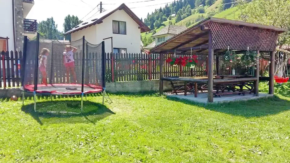 Felsőmoécs Szállás | Motel (K1376-27) A kép szerzői jogvédelem alatt állhat. Javasolt a kapcsolatfelvétel a jog tulajdonossal.