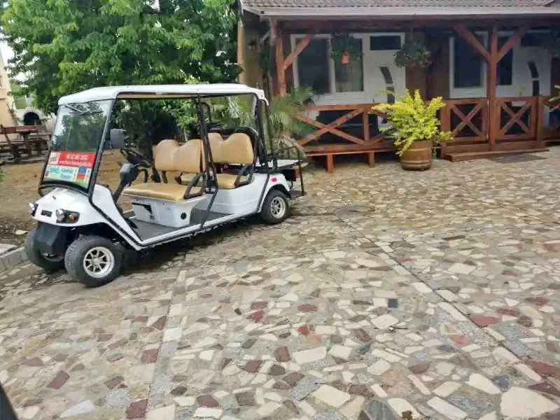  Cazare | Motel (K0682-21) Imaginea poate fi supusă drepturilor de autor. Se recomandă contactarea titularului drepturilor.