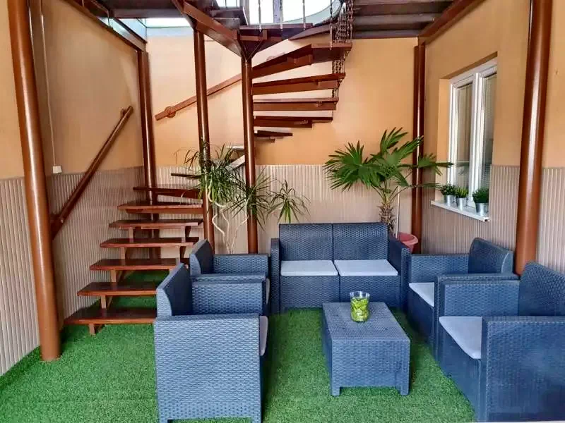  Cazare | Motel (K0682-29) Imaginea poate fi supusă drepturilor de autor. Se recomandă contactarea titularului drepturilor.