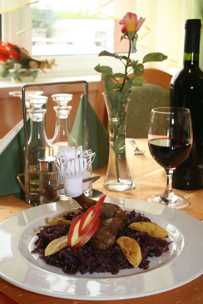 Göcs Szállás | Hotel*** (K0661-4) A kép szerzői jogvédelem alatt állhat. Javasolt a kapcsolatfelvétel a jog tulajdonossal.