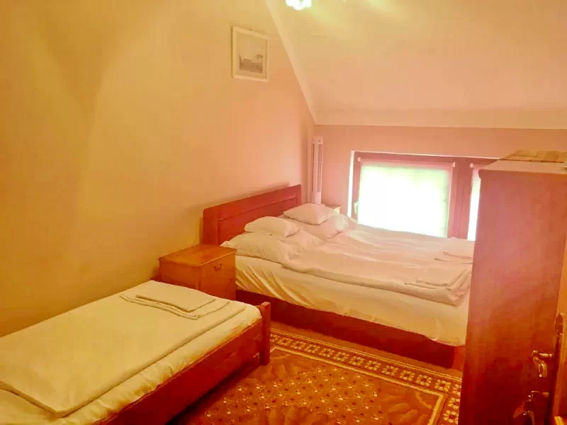  Cazare | Hotel**** (K0090-14) Imaginea poate fi supusă drepturilor de autor. Se recomandă contactarea titularului drepturilor.