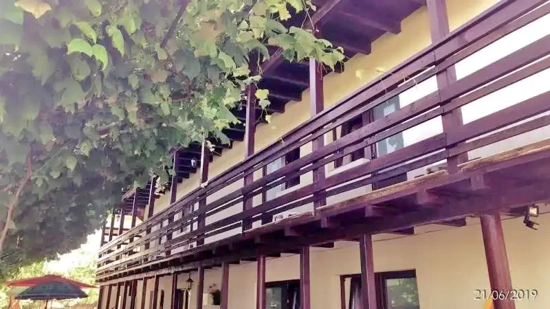 Costinești Szállás | Motel (K1338-40) A kép szerzői jogvédelem alatt állhat. Javasolt a kapcsolatfelvétel a jog tulajdonossal.