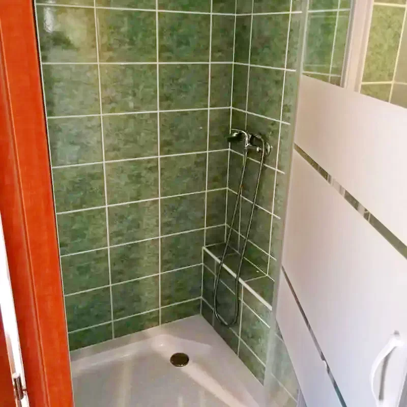 Balatonszemes Szállás | Apartmanház (K1126-8) A kép szerzői jogvédelem alatt állhat. Javasolt a kapcsolatfelvétel a jog tulajdonossal.