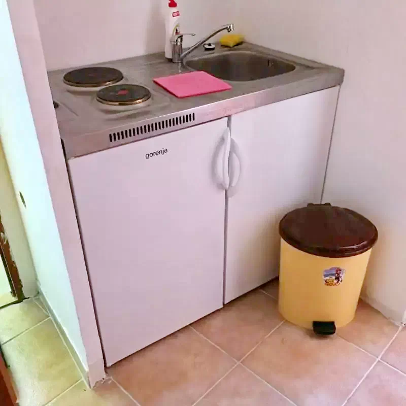 Balatonszemes Szállás | Apartmanház (K1126-22) A kép szerzői jogvédelem alatt állhat. Javasolt a kapcsolatfelvétel a jog tulajdonossal.