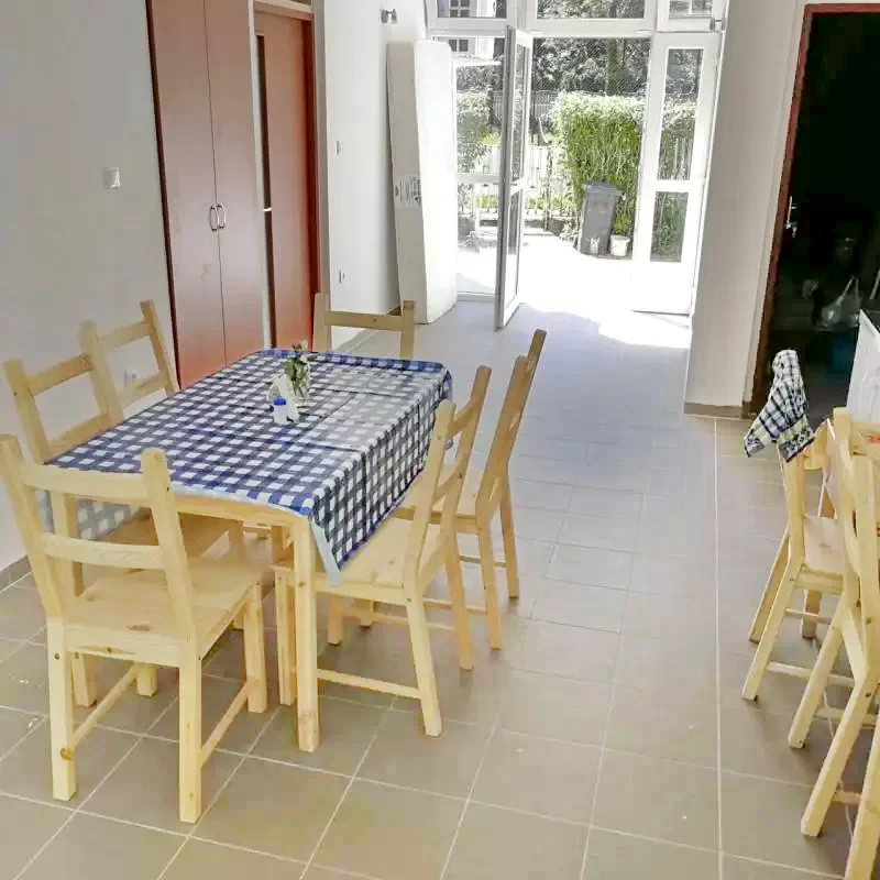 Balatonszemes Szállás | Bungalow (K1126-41) A kép szerzői jogvédelem alatt állhat. Javasolt a kapcsolatfelvétel a jog tulajdonossal.