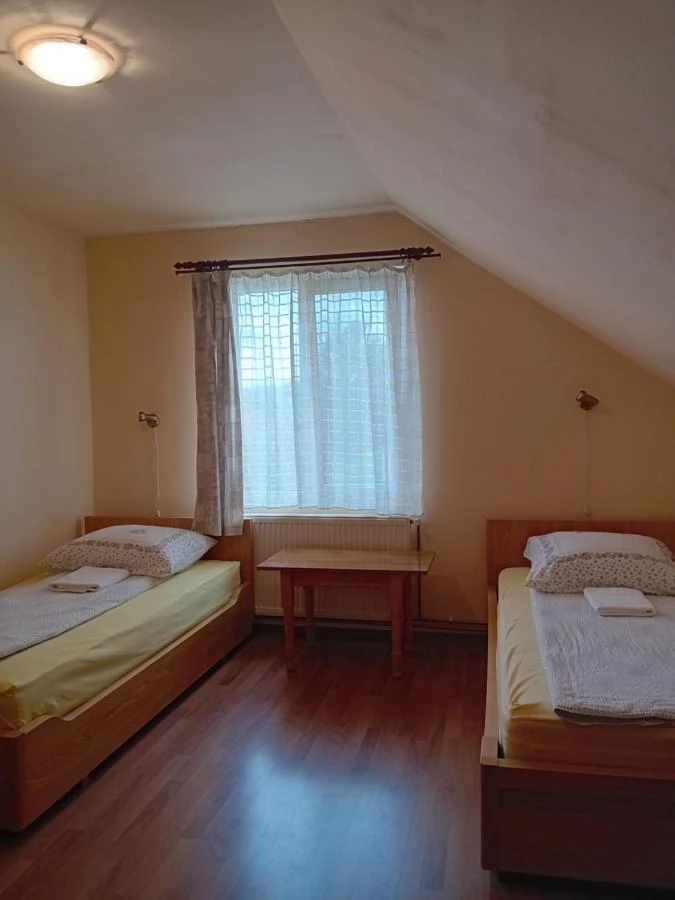 Koltó Szállás | Motel (K1484-15) A kép szerzői jogvédelem alatt állhat. Javasolt a kapcsolatfelvétel a jog tulajdonossal.