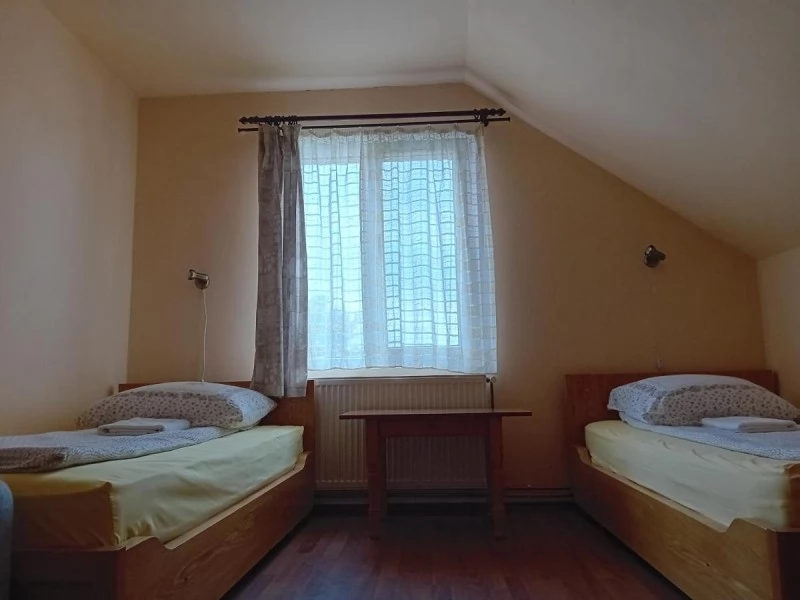 Koltó Szállás | Motel (K1484-29) A kép szerzői jogvédelem alatt állhat. Javasolt a kapcsolatfelvétel a jog tulajdonossal.