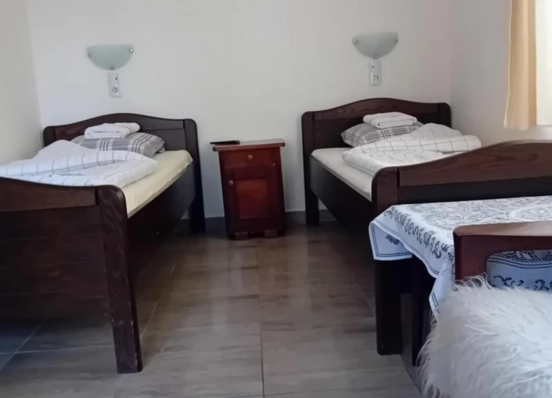 Koltó Szállás | Motel (K1484-37) A kép szerzői jogvédelem alatt állhat. Javasolt a kapcsolatfelvétel a jog tulajdonossal.