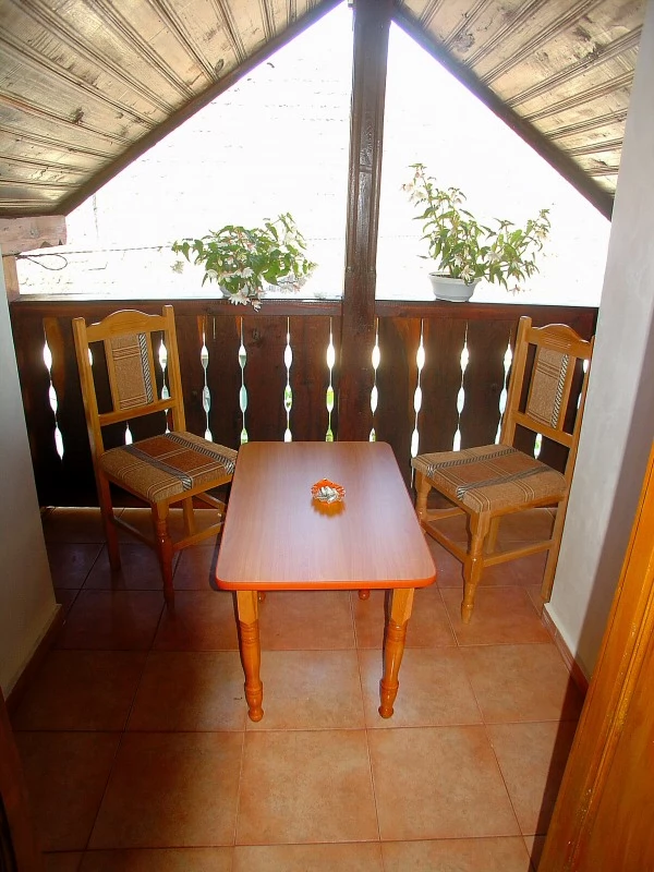 Coltău Cazare | Motel (K1484-38) Imaginea poate fi supusă drepturilor de autor. Se recomandă contactarea titularului drepturilor.