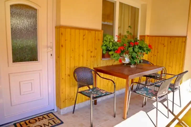  Cazare | Hotel**** (K0810-18) Imaginea poate fi supusă drepturilor de autor. Se recomandă contactarea titularului drepturilor.