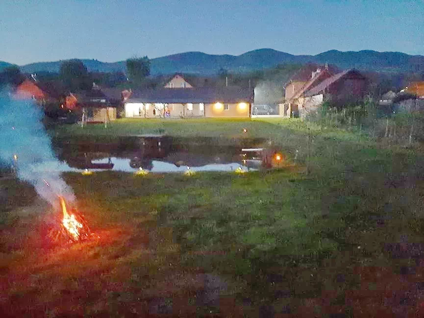 Felsősófalva Szállás | Üdülőfalu (K0638-5) A kép szerzői jogvédelem alatt állhat. Javasolt a kapcsolatfelvétel a jog tulajdonossal.