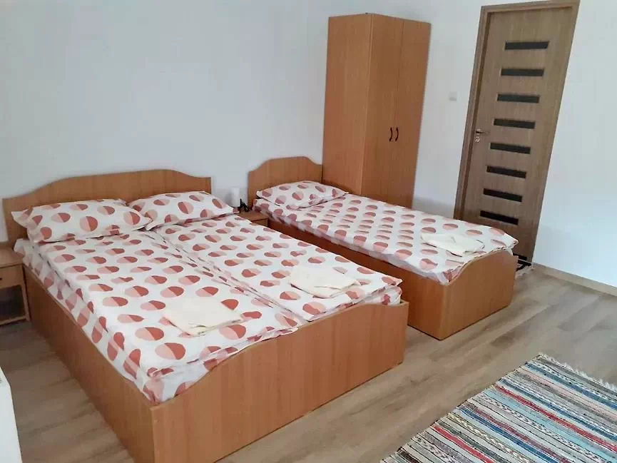 Felsősófalva Szállás | Üdülőfalu (K0638-10) A kép szerzői jogvédelem alatt állhat. Javasolt a kapcsolatfelvétel a jog tulajdonossal.