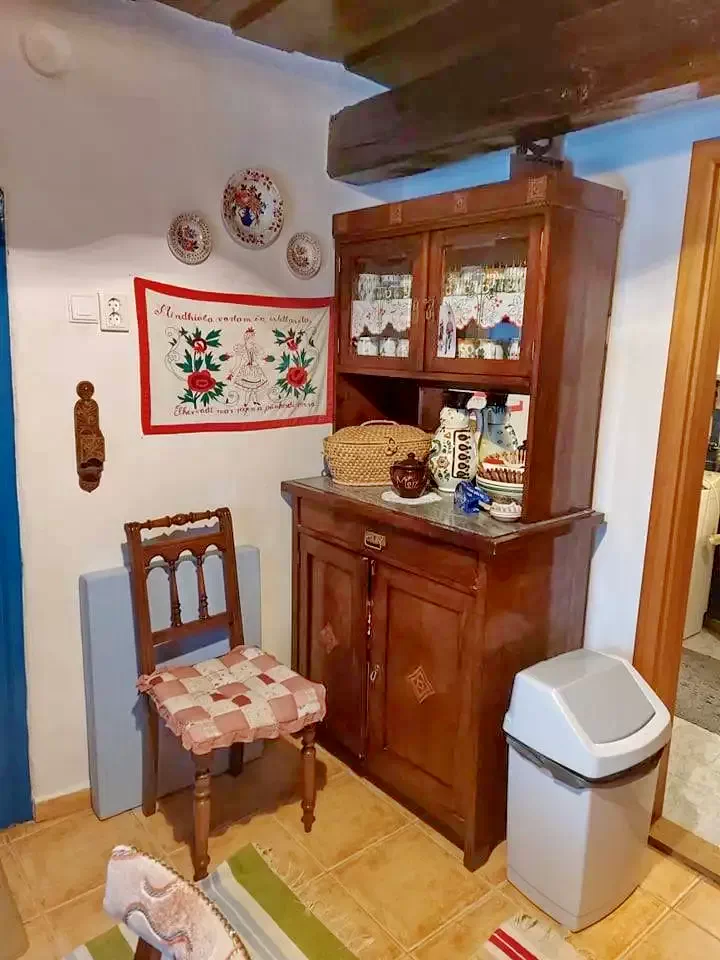 Șiclod Cazare | Sat de vacanță (K1228-6) Imaginea poate fi supusă drepturilor de autor. Se recomandă contactarea titularului drepturilor.