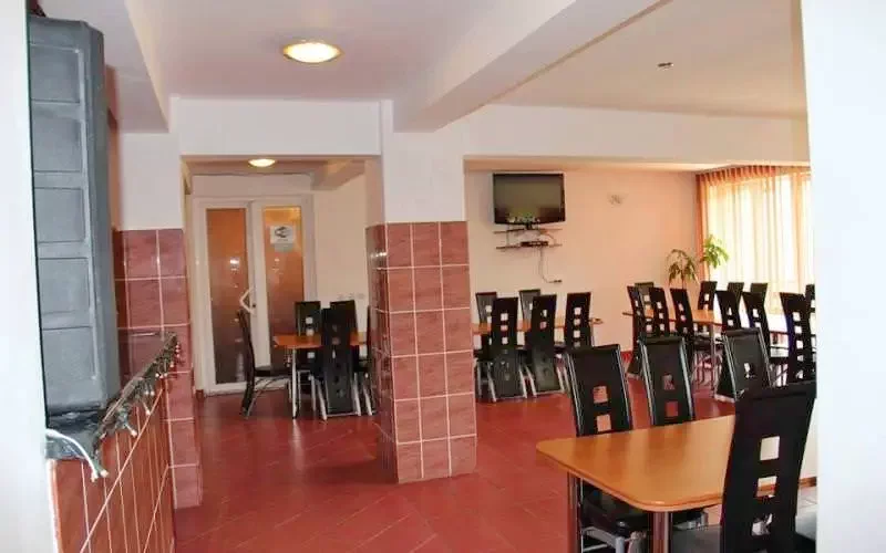 Bălan Cazare | Motel (K0134-3) Imaginea poate fi supusă drepturilor de autor. Se recomandă contactarea titularului drepturilor.