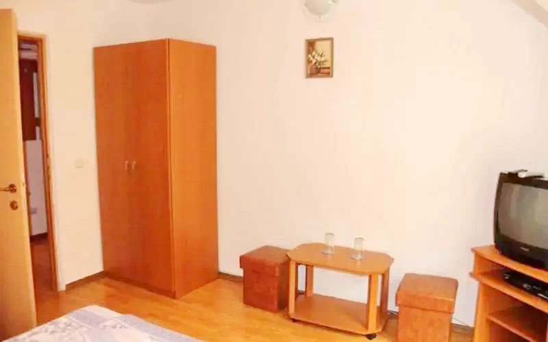 Bălan Cazare | Motel (K0134-6) Imaginea poate fi supusă drepturilor de autor. Se recomandă contactarea titularului drepturilor.