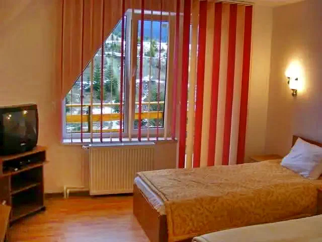Bălan Cazare | Motel (K0134-12) Imaginea poate fi supusă drepturilor de autor. Se recomandă contactarea titularului drepturilor.