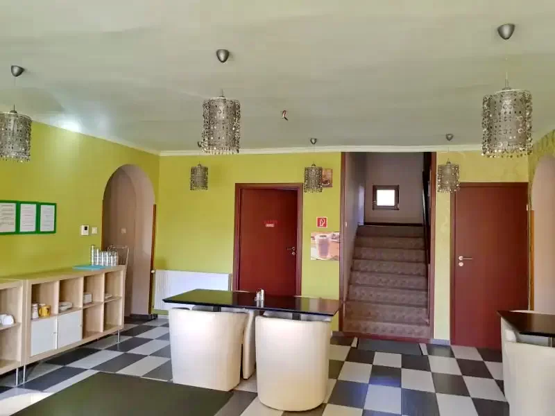 Miskolc Szállás | Motel (K0530-18) A kép szerzői jogvédelem alatt állhat. Javasolt a kapcsolatfelvétel a jog tulajdonossal.