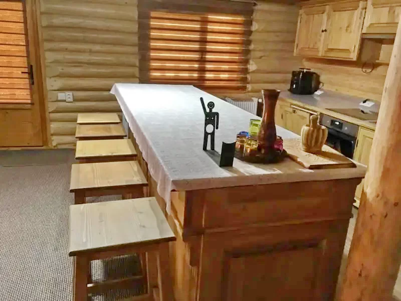 Valea Drăganului Cazare | Motel (K0705-25) Imaginea poate fi supusă drepturilor de autor. Se recomandă contactarea titularului drepturilor.