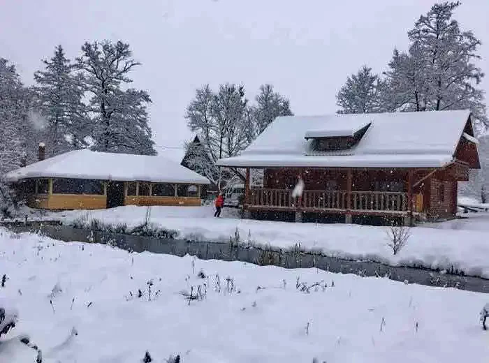 Valea Drăganului Cazare | Motel (K0705-45) Imaginea poate fi supusă drepturilor de autor. Se recomandă contactarea titularului drepturilor.