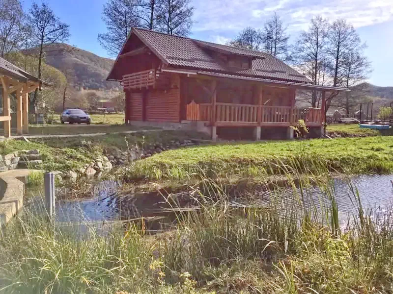 Valea Drăganului Cazare | Motel (K0705-51) Imaginea poate fi supusă drepturilor de autor. Se recomandă contactarea titularului drepturilor.