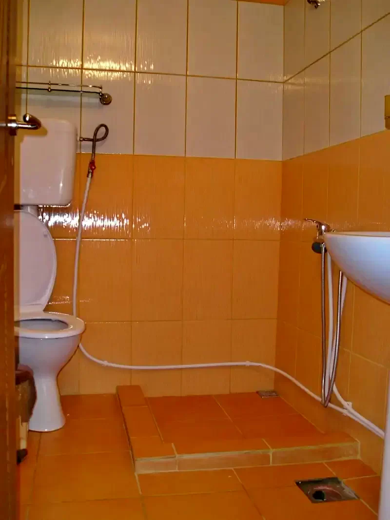 Alsóróna Szállás | Üdülőfalu (K0751-4) A kép szerzői jogvédelem alatt állhat. Javasolt a kapcsolatfelvétel a jog tulajdonossal.