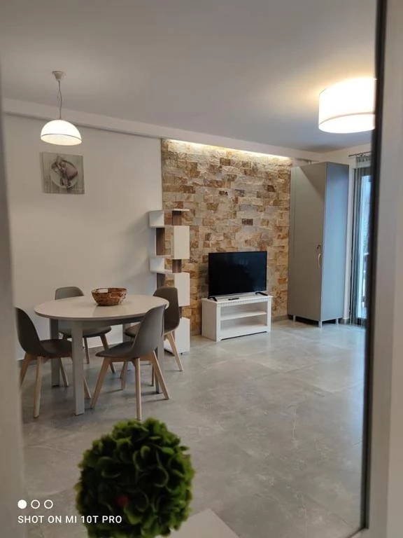 Bușteni Szállás | Apartman (K1444-10) A kép szerzői jogvédelem alatt állhat. Javasolt a kapcsolatfelvétel a jog tulajdonossal.