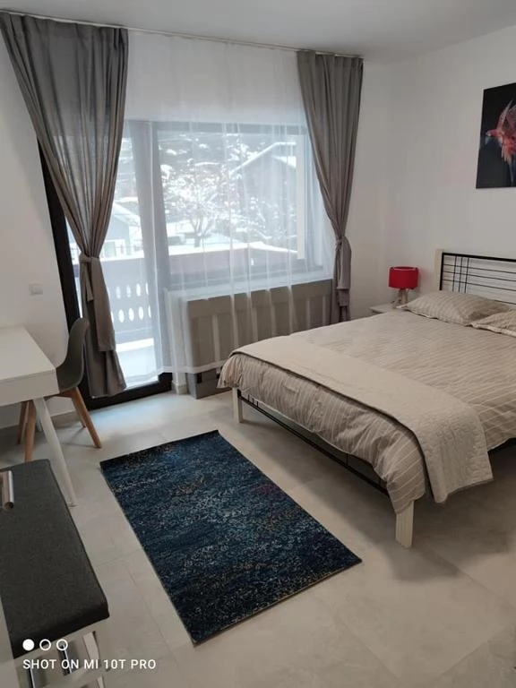 Bușteni Szállás | Apartman (K1444-19) A kép szerzői jogvédelem alatt állhat. Javasolt a kapcsolatfelvétel a jog tulajdonossal.