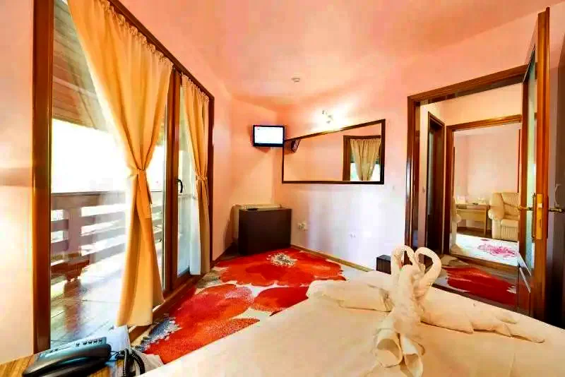 Tulcea Cazare | Pensiune turistică (K1309-21) Imaginea poate fi supusă drepturilor de autor. Se recomandă contactarea titularului drepturilor.