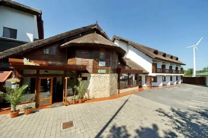 Tulcsa Szállás | Turisztikai panzió (K1309-52) A kép szerzői jogvédelem alatt állhat. Javasolt a kapcsolatfelvétel a jog tulajdonossal.