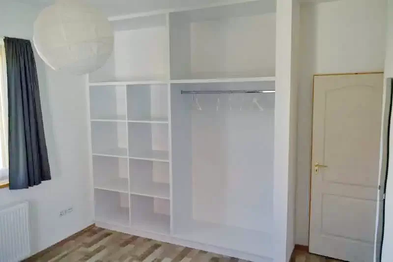  Cazare | Hotel**** (K0969-9) Imaginea poate fi supusă drepturilor de autor. Se recomandă contactarea titularului drepturilor.