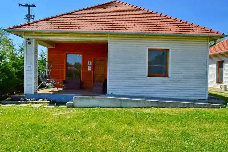 Szigetbecse Cazare | Hotel**** (K0969-22) Imaginea poate fi supusă drepturilor de autor. Se recomandă contactarea titularului drepturilor.