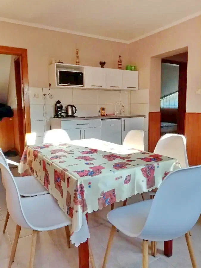 Hajdúszoboszló Cazare | Apartament (K1100-1) Imaginea poate fi supusă drepturilor de autor. Se recomandă contactarea titularului drepturilor.