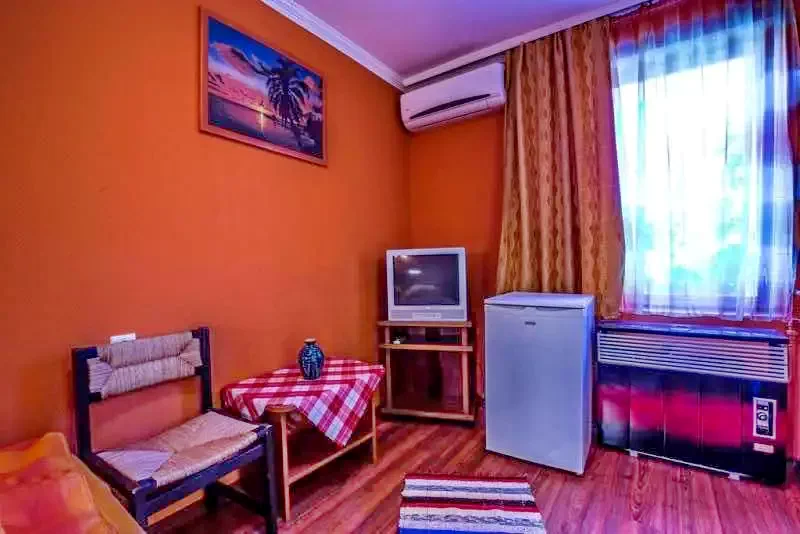  Cazare | Apartament (K0851-14) Imaginea poate fi supusă drepturilor de autor. Se recomandă contactarea titularului drepturilor.