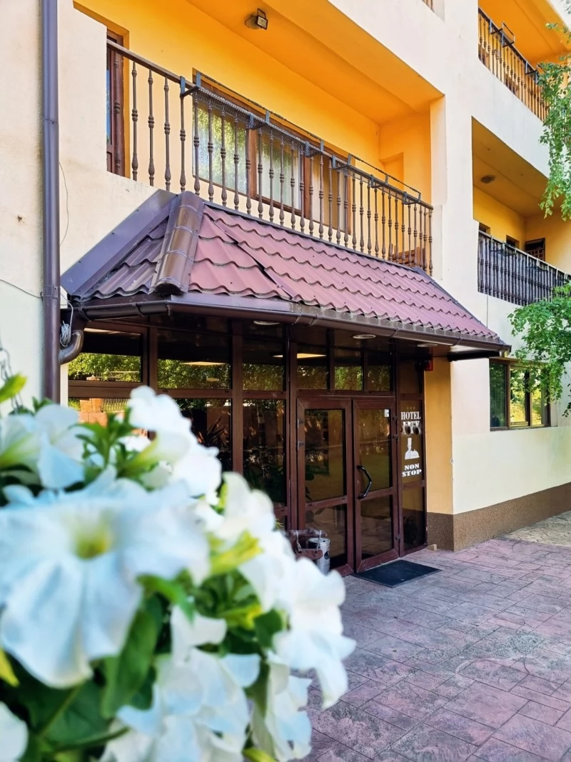 Horezu Cazare | Pensiune turistică (K1490-16) Imaginea poate fi supusă drepturilor de autor. Se recomandă contactarea titularului drepturilor.