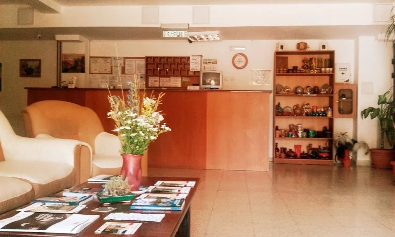 Horezu Cazare | Pensiune turistică (K1490-20) Imaginea poate fi supusă drepturilor de autor. Se recomandă contactarea titularului drepturilor.