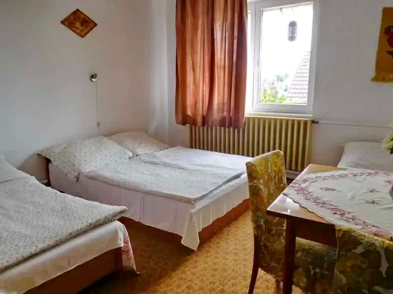 Mișcolț Cazare | Hotel**** (K0875-33) Imaginea poate fi supusă drepturilor de autor. Se recomandă contactarea titularului drepturilor.