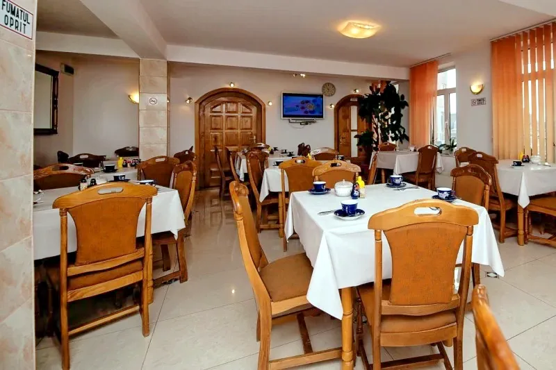 Arad Cazare | Motel (K0940-21) Imaginea poate fi supusă drepturilor de autor. Se recomandă contactarea titularului drepturilor.