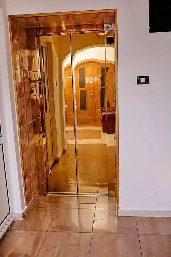 Arad Cazare | Motel (K0940-23) Imaginea poate fi supusă drepturilor de autor. Se recomandă contactarea titularului drepturilor.