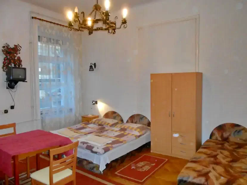 Budapest Szállás | Apartman (K0289-2) A kép szerzői jogvédelem alatt állhat. Javasolt a kapcsolatfelvétel a jog tulajdonossal.