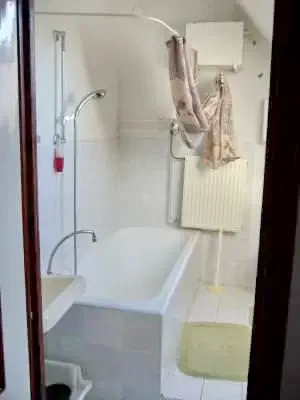 Gyula Szállás | Üdülőfalu (K0398-2) A kép szerzői jogvédelem alatt állhat. Javasolt a kapcsolatfelvétel a jog tulajdonossal.