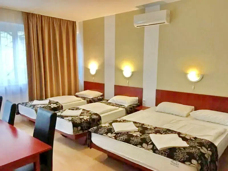 Seghedin Cazare | Motel (K0426-6) Imaginea poate fi supusă drepturilor de autor. Se recomandă contactarea titularului drepturilor.