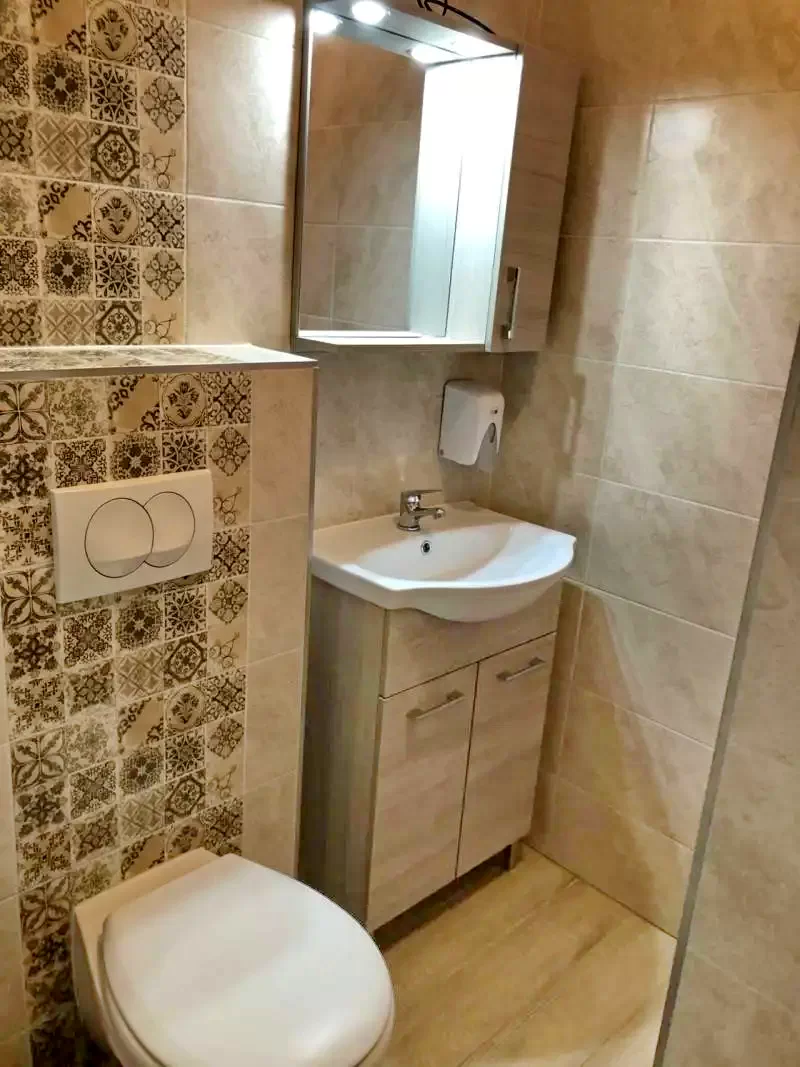 Seghedin Cazare | Motel (K0426-28) Imaginea poate fi supusă drepturilor de autor. Se recomandă contactarea titularului drepturilor.