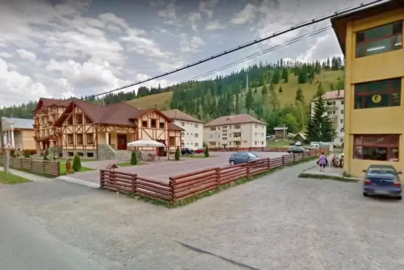 Lunca de Jos Cazare | Vilă turistică (K1111-34) Imaginea poate fi supusă drepturilor de autor. Se recomandă contactarea titularului drepturilor.