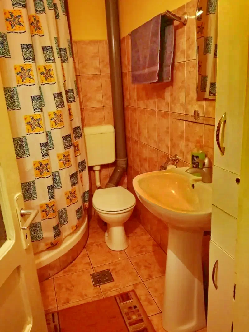 Feliceni Cazare | Motel (K0244-5) Imaginea poate fi supusă drepturilor de autor. Se recomandă contactarea titularului drepturilor.