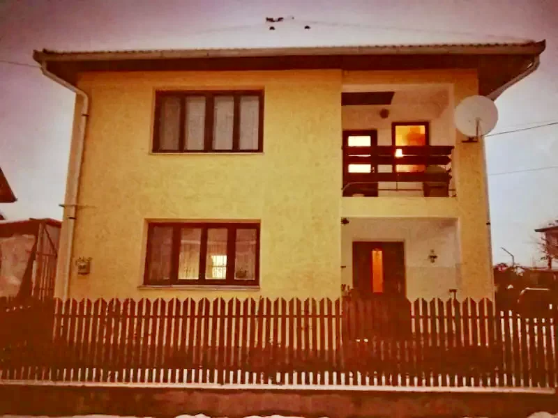 Feliceni Cazare | Motel (K0244-8) Imaginea poate fi supusă drepturilor de autor. Se recomandă contactarea titularului drepturilor.