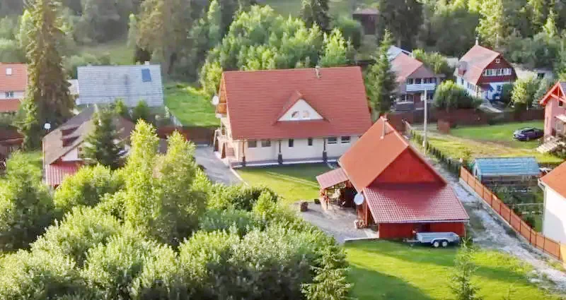 Marosfő Szállás | Kulcsosház (K0266-40) A kép szerzői jogvédelem alatt állhat. Javasolt a kapcsolatfelvétel a jog tulajdonossal.